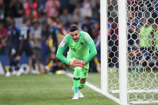 高压逼抢 高压逼抢