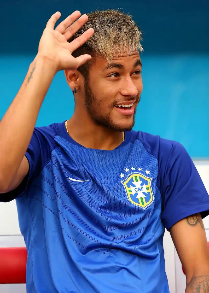 市场对年轻 市场对年轻