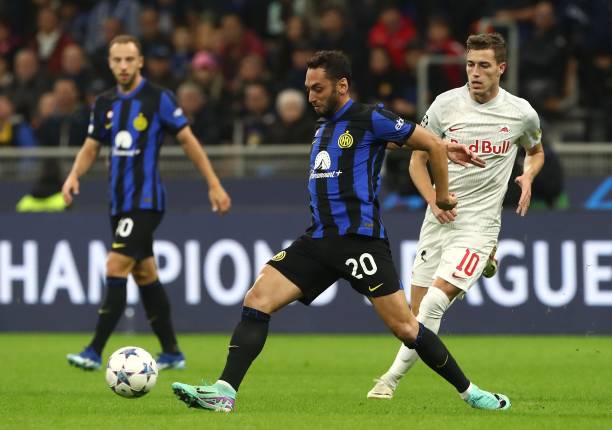 太TM秃然了!!卡鲁索反击起飞战斧炸扣!!(卡鲁索快攻腾空战斧劈扣,燃爆全场!)